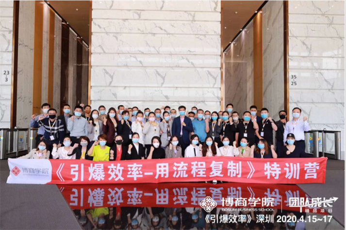 舞臺(tái)設(shè)備